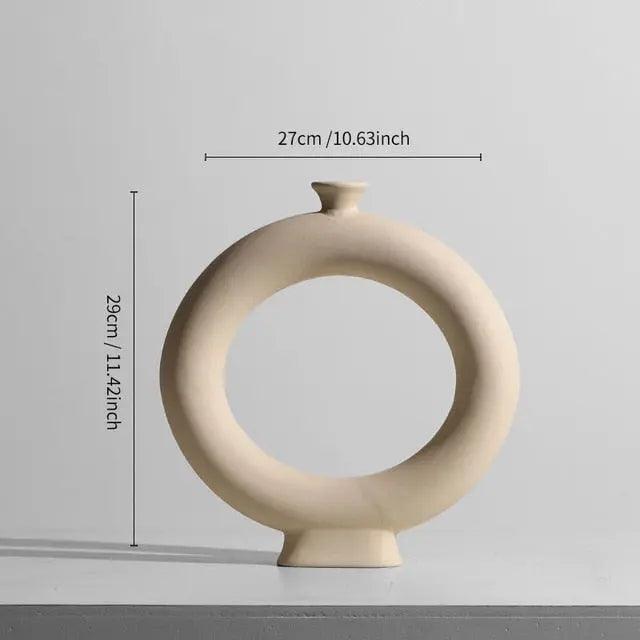 Hom & Ember – Minimalist Ceramic Vase - Hom & Ember