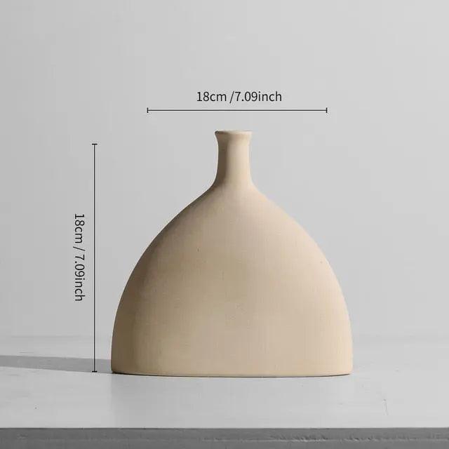Hom & Ember – Minimalist Ceramic Vase - Hom & Ember