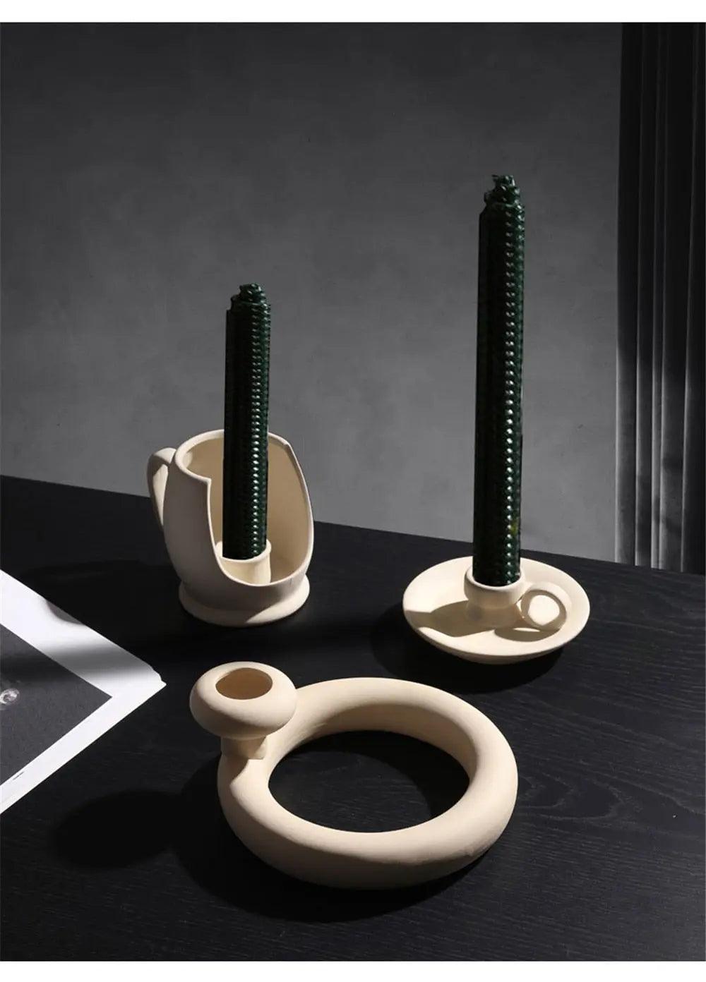 Hom & Ember – Minimalist Ceramic Vase - Hom & Ember