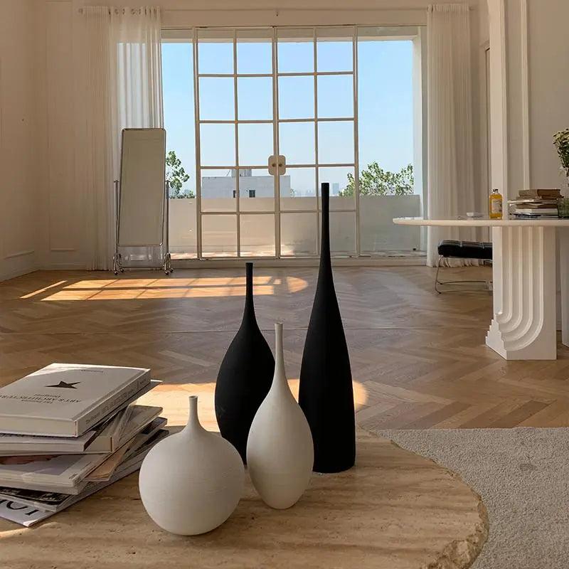 Hom & Ember – Minimalist Handmade Ceramic Vase - Hom & Ember