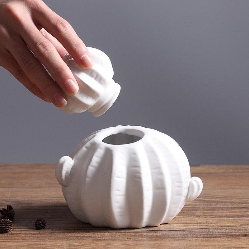 Hom & Ember – Modern Ceramic Cactus Vases - Hom & Ember