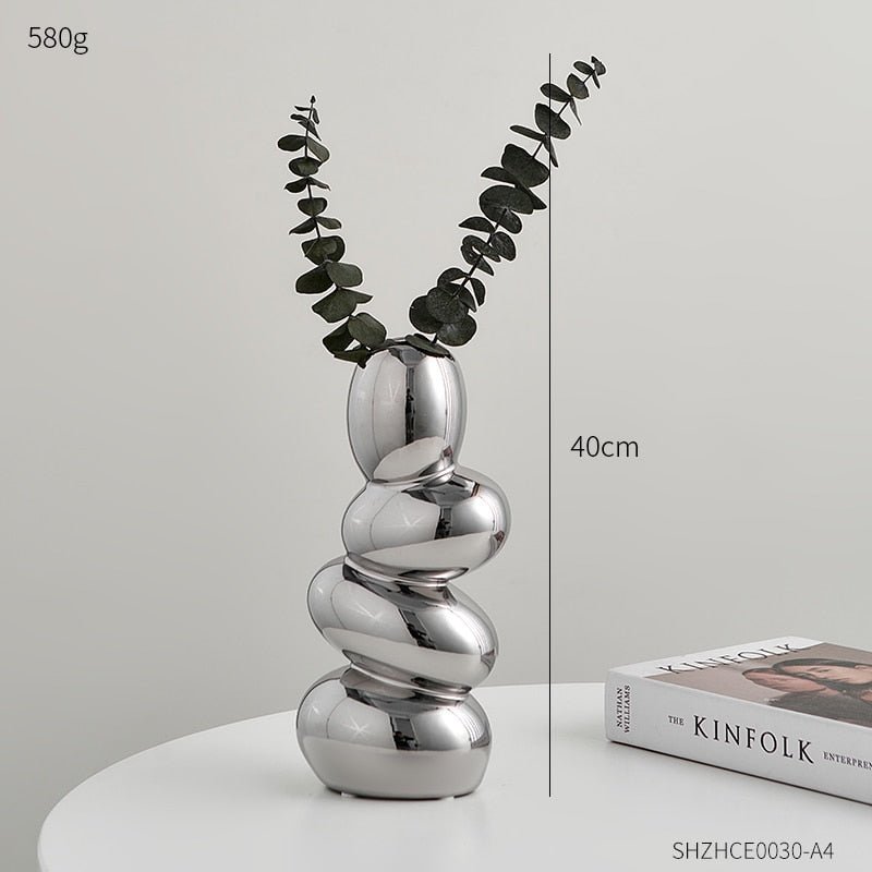 Hom & Ember – Modern Cobble Ceramic Vase - Hom & Ember