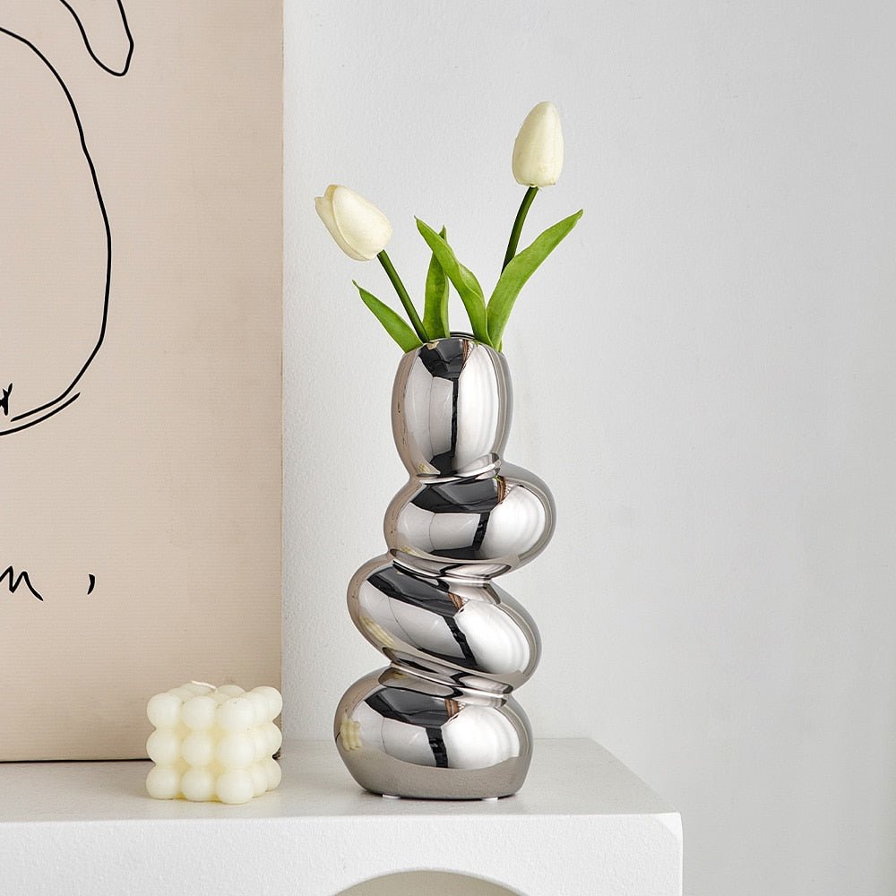 Hom & Ember – Modern Cobble Ceramic Vase - Hom & Ember