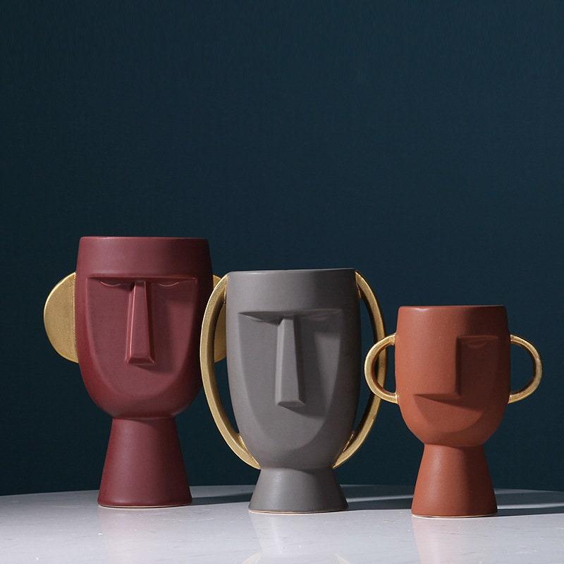 Hom & Ember – Modern Human Face Ceramic Vase - Hom & Ember