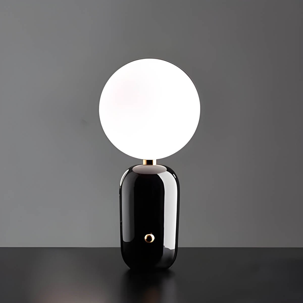 Hom & Ember – Modern Spherical Lamp - Hom & Ember