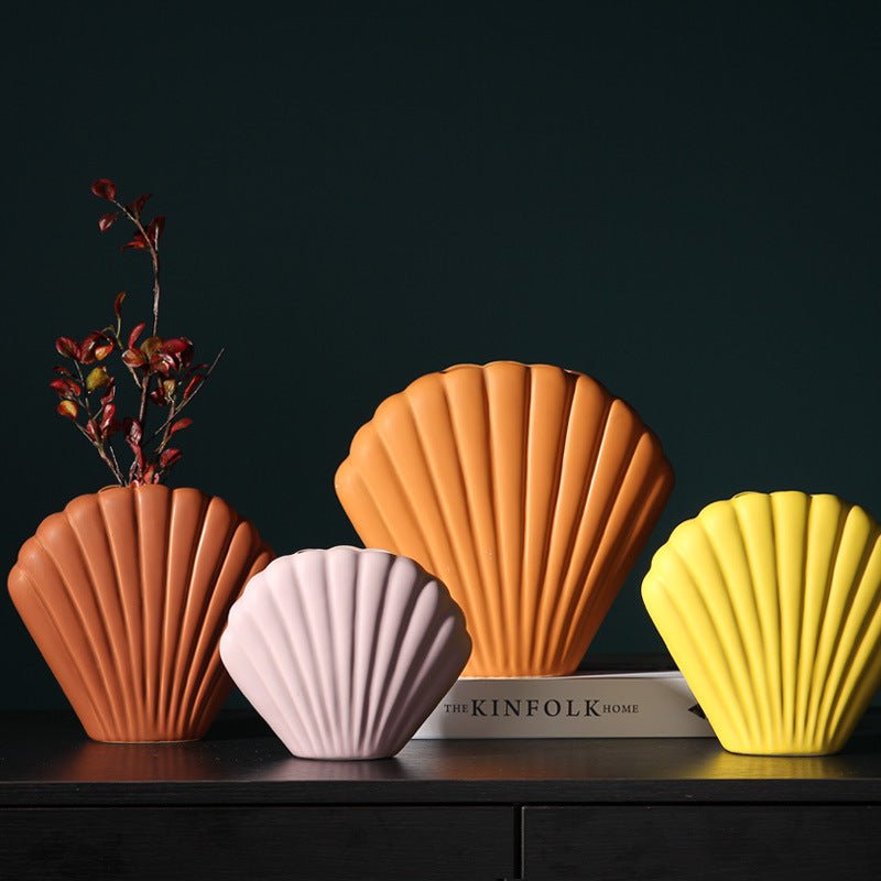 Hom & Ember – Morandi Shell Ceramic Vase - Hom & Ember