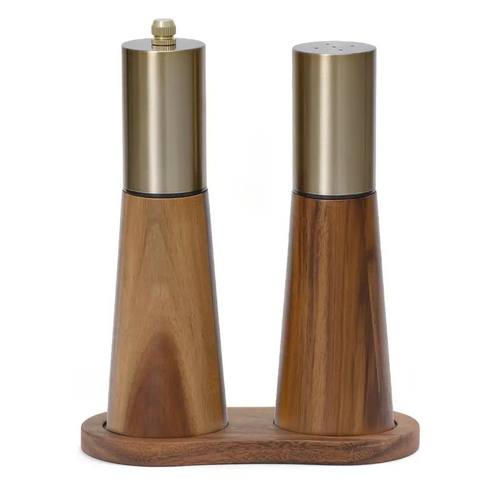 Hom & Ember – Naturewood Spice Grinder for a Rustic Kitchen Charm - Hom & Ember