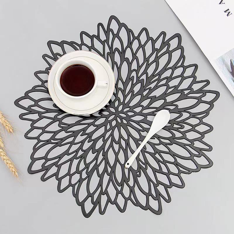 Hom & Ember – Nebula Dining Placemat: Elevate Your Table Setting with Contemporary Elegance - Hom & Ember