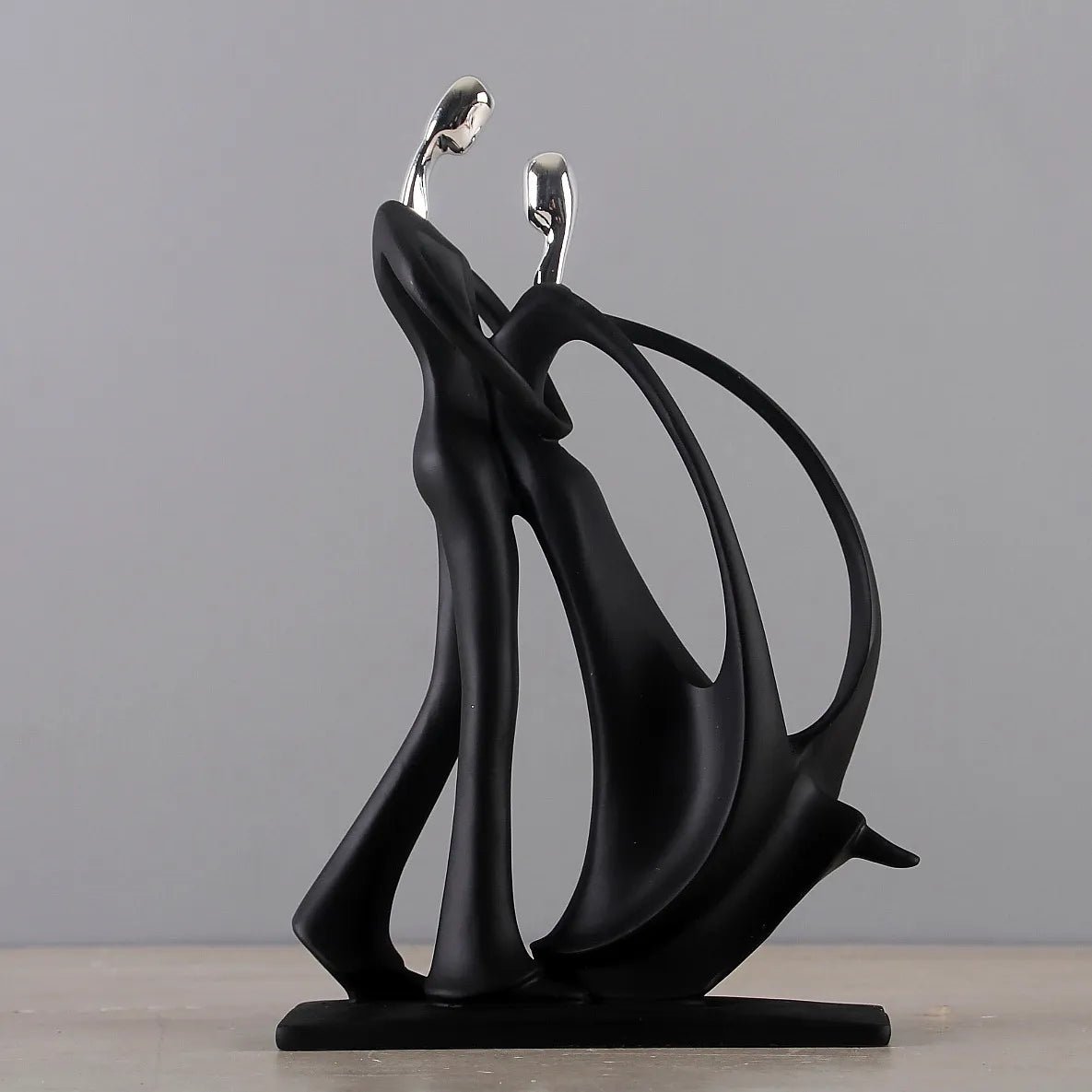 Hom & Ember – Nordic Abstract Dancing Sculptures - Hom & Ember