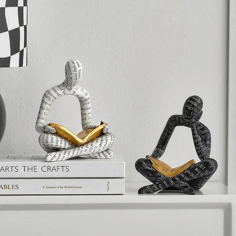 Hom & Ember – Nordic Reading Sculpture - Hom & Ember