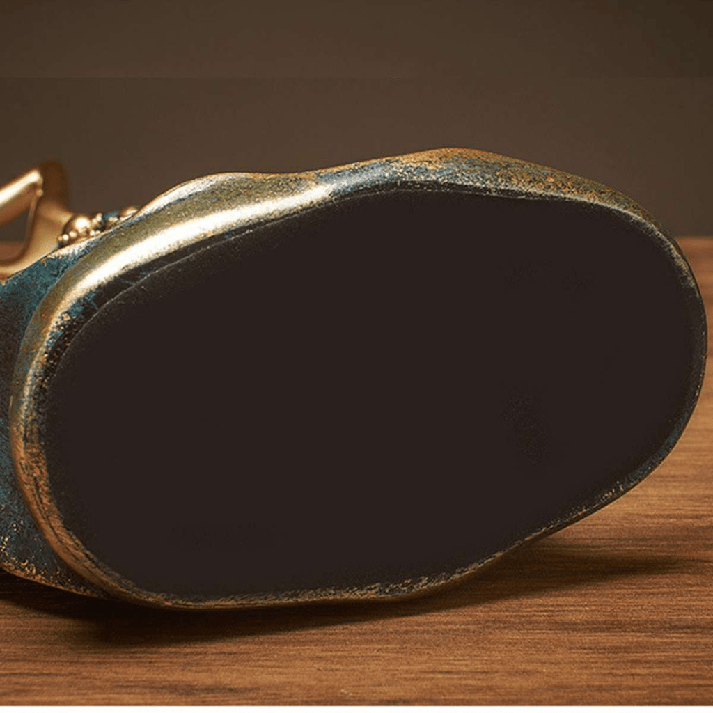 Hom & Ember – Peacock Dancer Figurines for an Elegant Touch - Hom & Ember