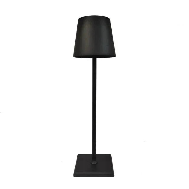 Hom & Ember – Sleek Aluminium Lamp with Modern Elegance for a Serene Ambiance - Hom & Ember