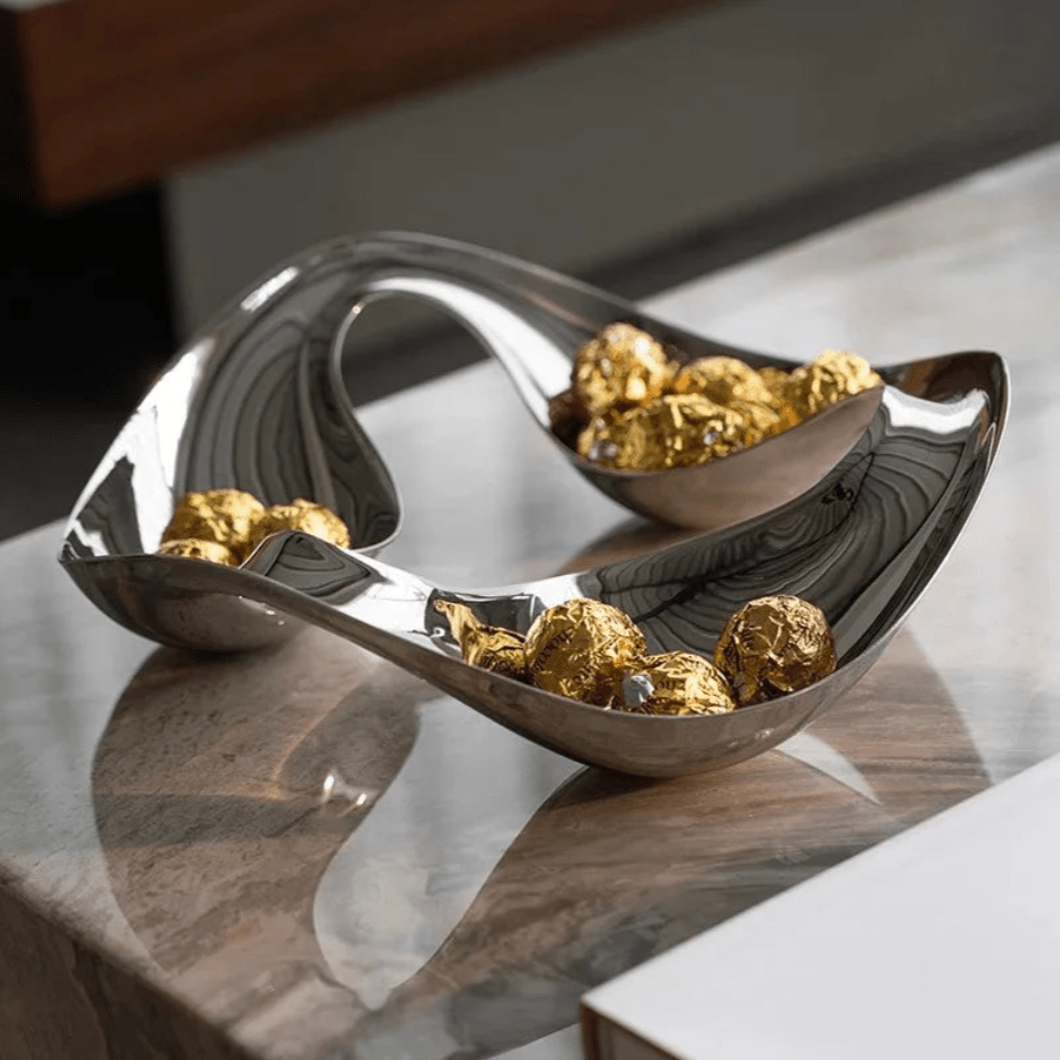 Hom & Ember – Sleek Stainless Steel Nordic Tray for a Sophisticated Serving Elegance - Hom & Ember