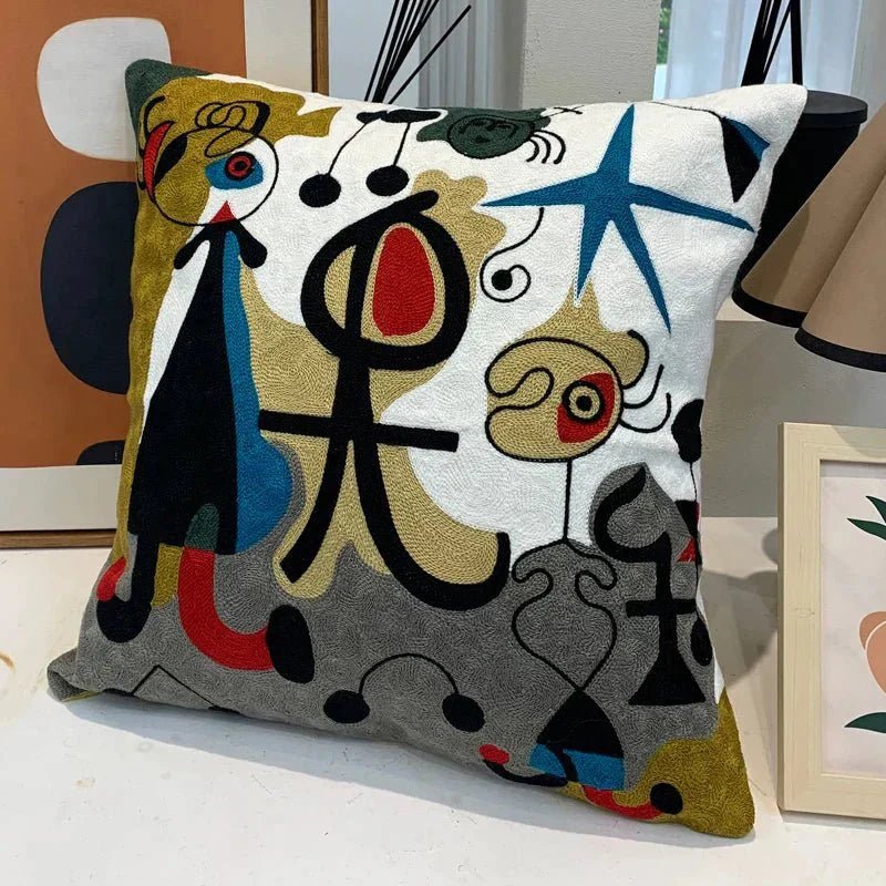 Hom & Ember – Stylish Abstract Embroidered Cushion Cover in Elegant Picasso Design for a Serene Ambiance - Hom & Ember