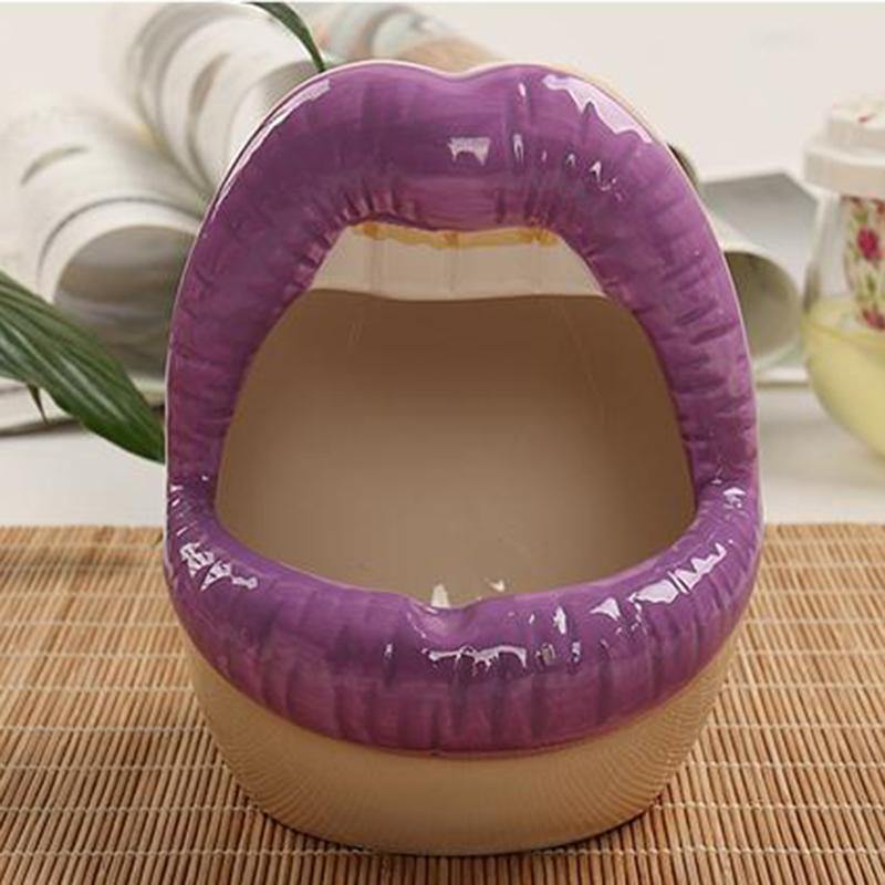 Hom & Ember – Stylish Ceramic Lip - Shaped Planter for Contemporary Spaces, Infusing Artistic Charm - Hom & Ember