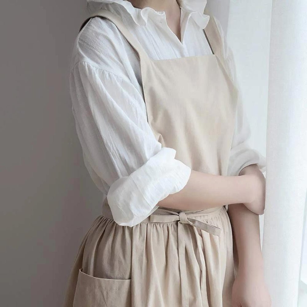 Hom & Ember – Stylish Cotton Apron with Functional Pockets for Effortless Elegance - Hom & Ember