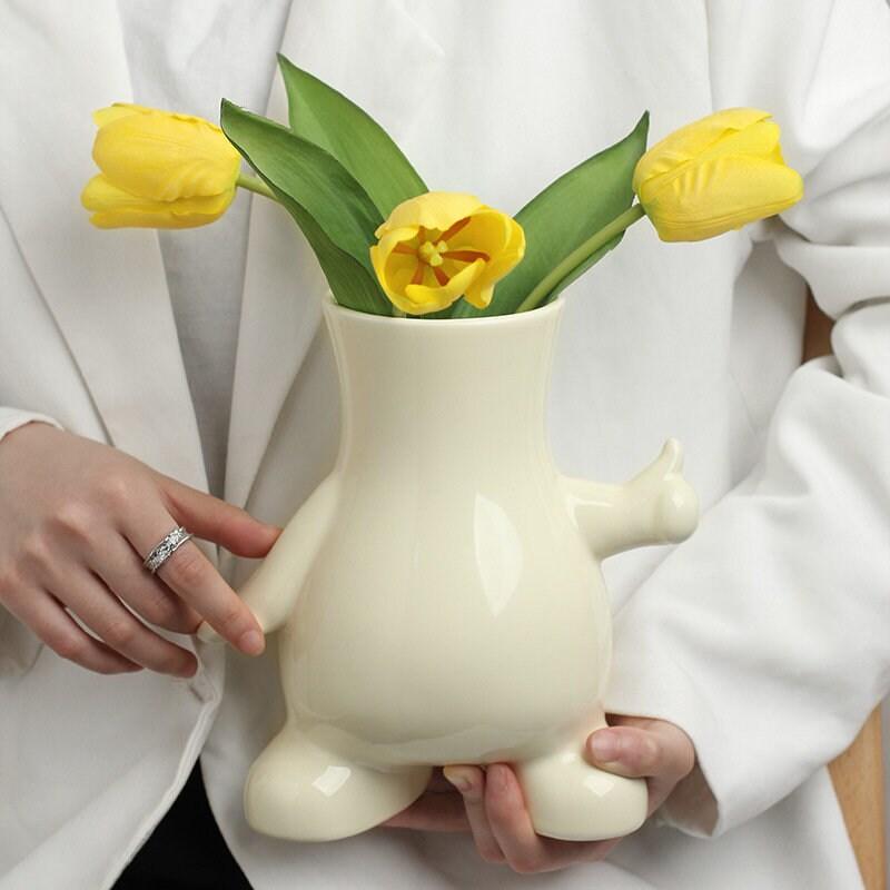 Hom & Ember – Stylish Monochrome Geometric Ceramic Vase for a Contemporary Touch - Hom & Ember