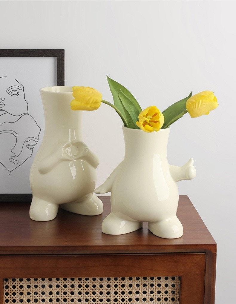 Hom & Ember – Stylish Monochrome Geometric Ceramic Vase for a Contemporary Touch - Hom & Ember