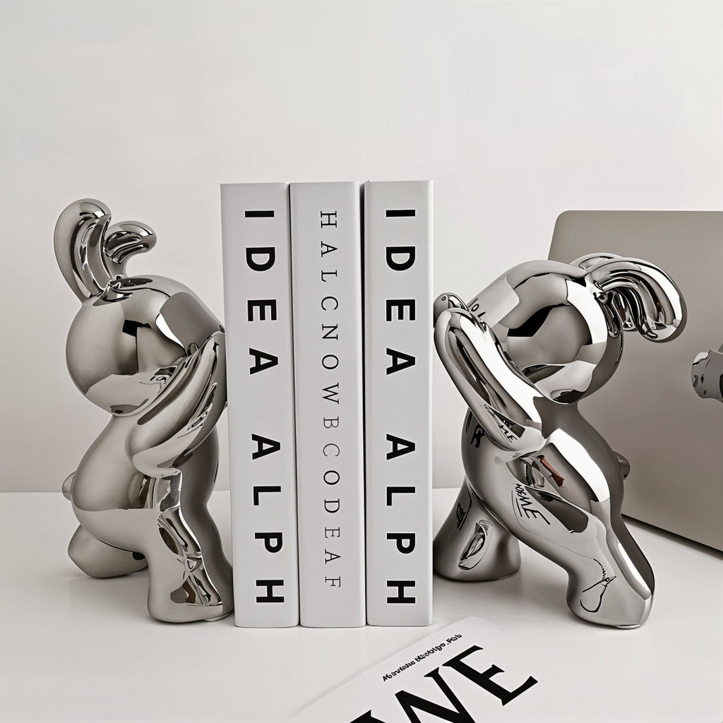 Hom & Ember – Stylish Rabbit - Shaped Bookends in Chic Design for Timeless Charm - Hom & Ember