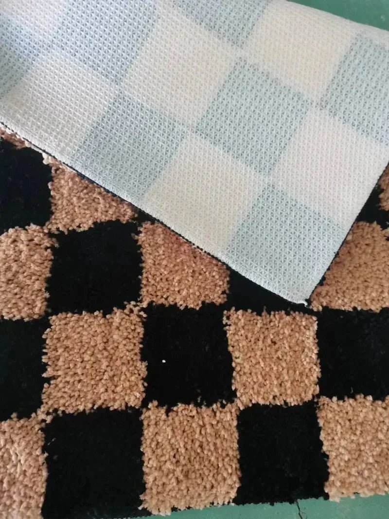 Hom & Ember – Stylish Retro - Vintage Checkered Bath Mat for a Chic Bathroom Aesthetic - Hom & Ember