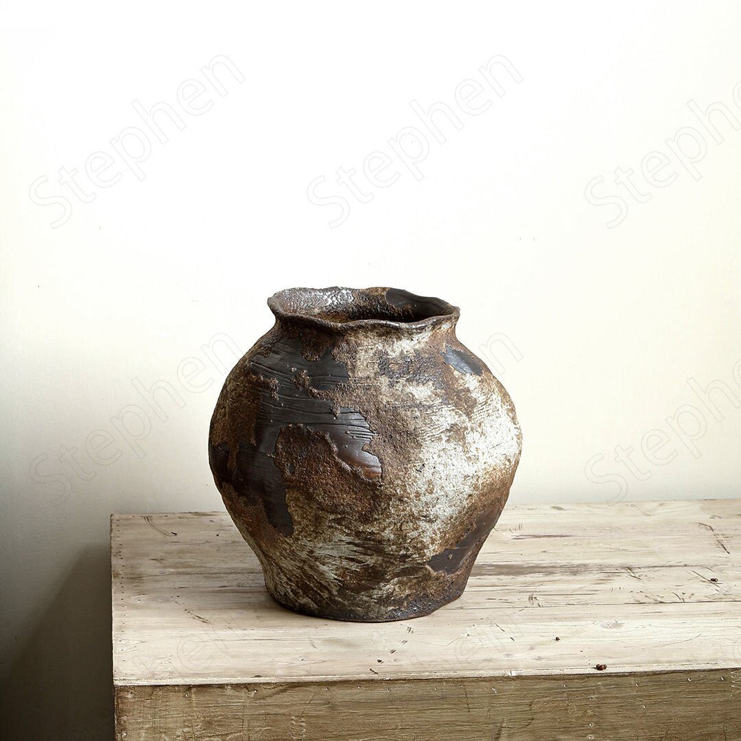 Hom & Ember – Vintage Ceramic Vase - Hom & Ember