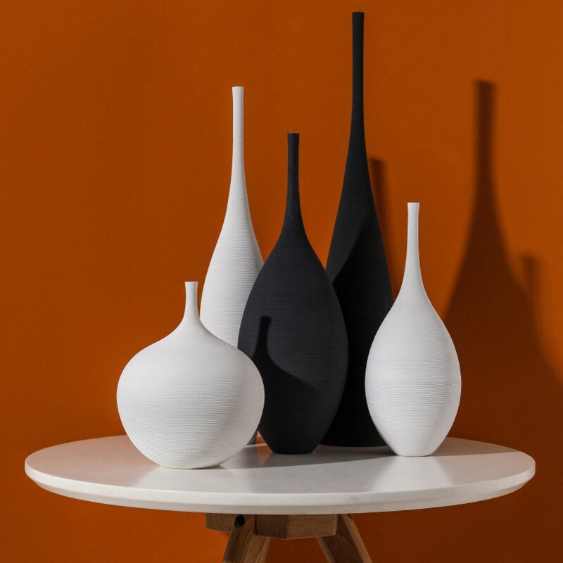 Hom & Ember – Wabi - Sabi Ceramic Vase - Hom & Ember