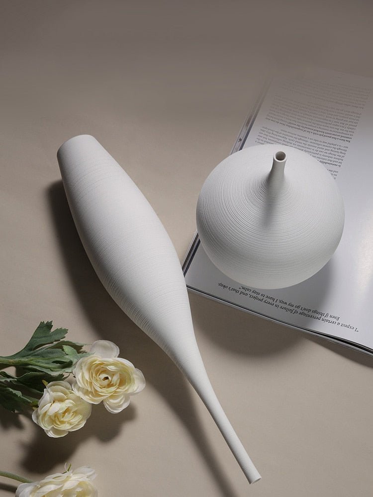 Hom & Ember – Wabi - Sabi Ceramic Vase - Hom & Ember