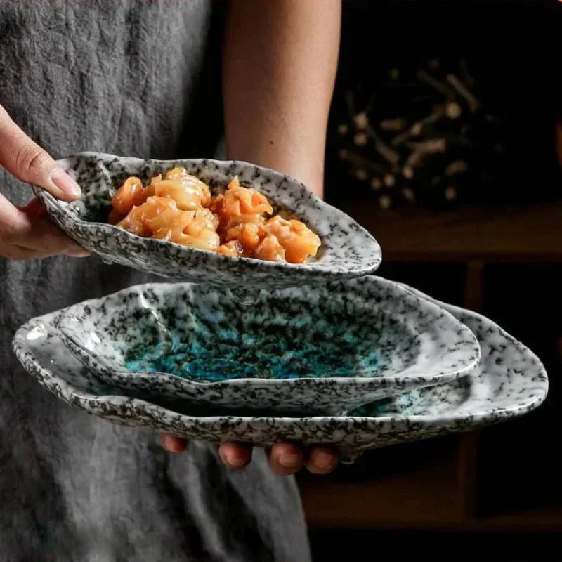 Hom & Ember – Elegant Shell-Shaped Serving Platters in Soft Tones for a Serene Dining Experience